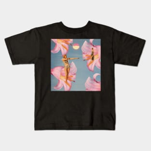 LILIES Kids T-Shirt